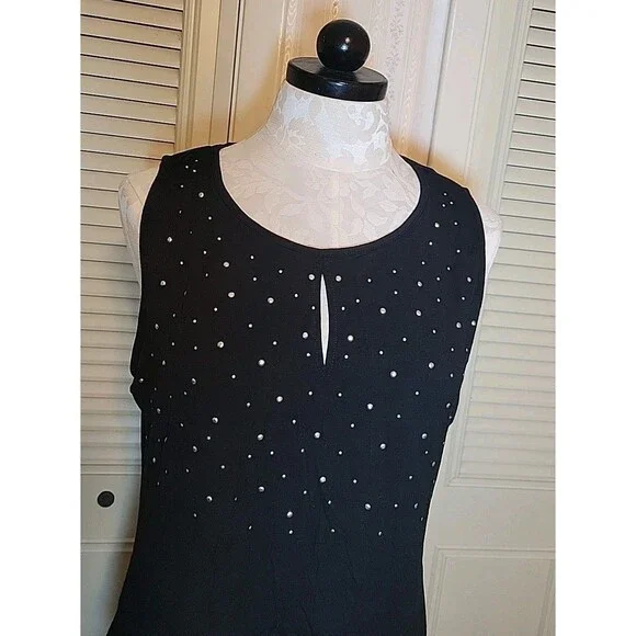 Belldini Women's Black Studded Sleeveless Top 1X ~ Soft - Picture 2 of 11